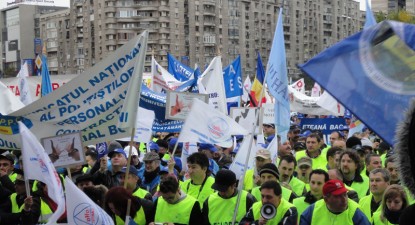 Cinci mari confederații n-au găsit 50.000 de sindicaliști, să apere Codul Muncii - 9e9f47bad8e8f56fe64327366976e11e.jpg