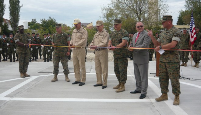 Iată cât au investit militarii americani în heliportul Spitalului Județean - 9septembrieheliportspitaljudetea-1315557617.jpg