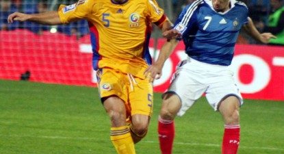 Brigadă de arbitri croați la partida Franța - România - a08c49164c7d28e6084d1cb99da28f2f.jpg