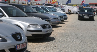 Prețurile mașinilor la mâna a doua au scăzut la jumătate în parcurile auto din Constanța - a194cc83285032765f03a660f7781dad.jpg