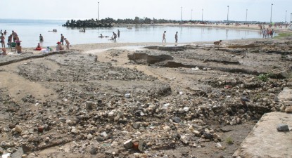 Faleza din Eforie dispare în mare - a1c0274ecb47b9b7c3b3f97ae6756cd3.jpg