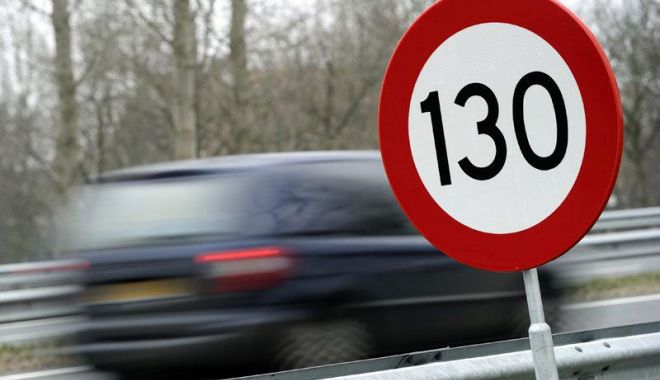 Șofer prins de radar când circula cu 235 km la oră pe autostrada A3 - a3-1535973690.jpg