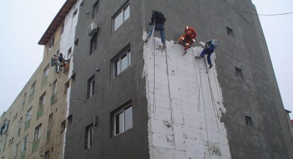 Reabilitarea termică a blocurilor, înghețată de lipsa banilor în consiliile locale - a3afb61ac96b7786cfd31e7db5900307.jpg