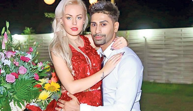 Iulia Albu DĂ DE PĂMÂNT cu NUNTA lui Connect-R: 