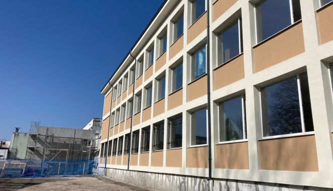 Lucrări avansate la reabilitarea Liceului 