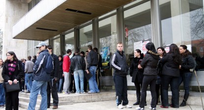 Studenții caută soluții pentru eliminarea corupției în universități - a9b12572d82cef73f0d41c73e93c0249-1352146972.jpg