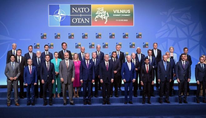 Summit NATO: Ucraina va fi invitată să adere la Alianţă „când condiţiile vor fi întrunite”