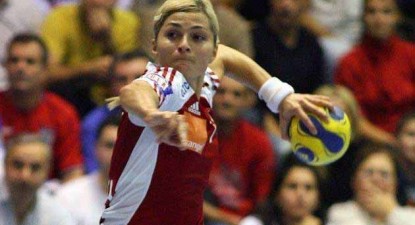 O luptă inegală - ab9bad1bc69d1a075aa93a904ab3c549.jpg