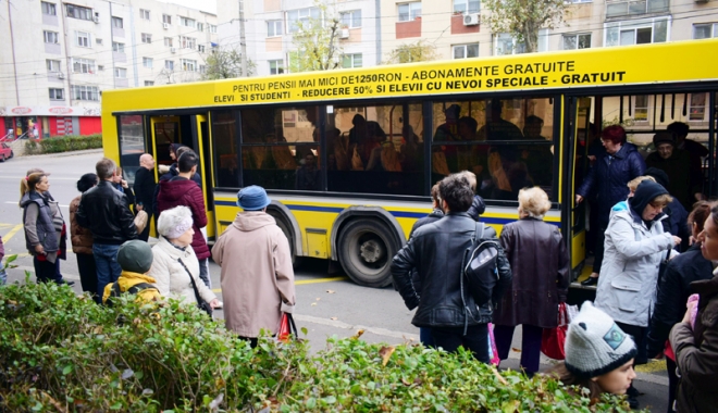 Ultimele trei zile în care mai pot fi depuse cererile pentru abonamentele gratuite RATC - abonamenteratc-1510764101.jpg
