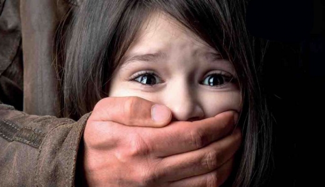 O elevă a fost agresată sexual de un muncitor - abuz-1516376810.jpg