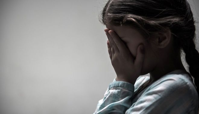 Copiii abuzaţi, forțaţi să treacă prin prea multe mărturisiri care îl retraumatizează - abuzuri-1676988499.jpg
