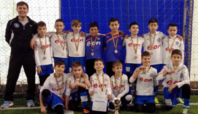 Academia Hagi a dat lovitura  la turneul 