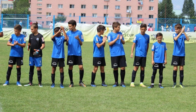 Academia Hagi 2005, campioana turneului Brașov Cup - academia-1502895100.jpg