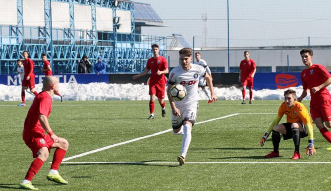 Academia Hagi trimite jucători la toate loturile naționale - academia-1521566409.jpg