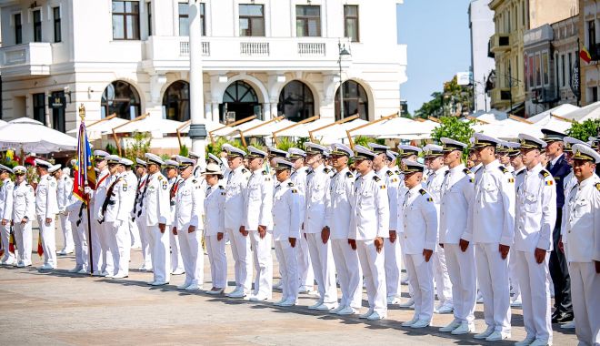 Festivitate de absolvire la Academia Navală „Mircea cel Bătrân”