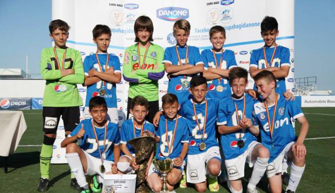 Academia Hagi va reprezenta România la Danone Nations Cup - academiadanone-1433265403.jpg