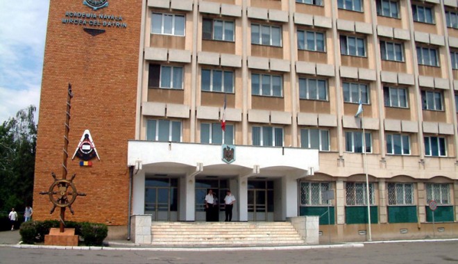Ceremonie de absolvire la Academia Navală - academianavala-1406651467.jpg