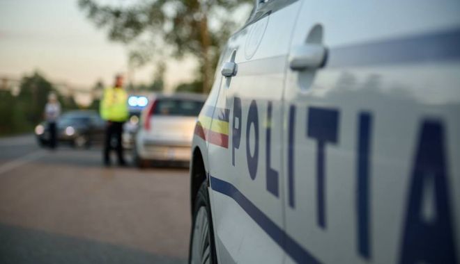 Accident rutier în Constanța! Un tânăr a fost lovit de o mașină pe trecerea de pietoni - acc-1530798056.jpg