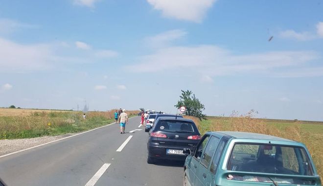 VIDEO. ACCIDENT RUTIER ÎN JUDEȚUL CONSTANȚA! Victime multiple, intervine elicopterul SMURD! - acc-1532075429.jpg