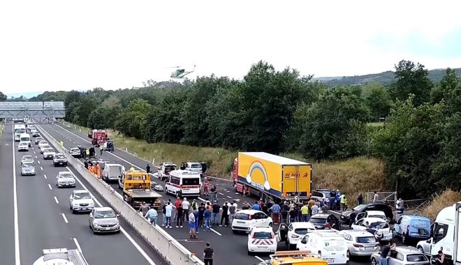 Mărturia românului care și-a pierdut doi copii și părinții în accidentul din Italia - acc-1591599731.jpg