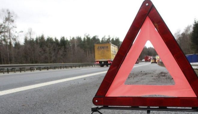 Accident grav în Ungaria: O româncă a murit, iar alți opt conaționali au fost răniți - acc-1593876072.jpg