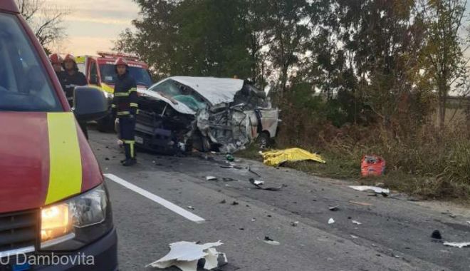Doi morţi şi şase răniţi, în accidentul dintre un microbuz şi un autocamion - acc-1665208289.jpg