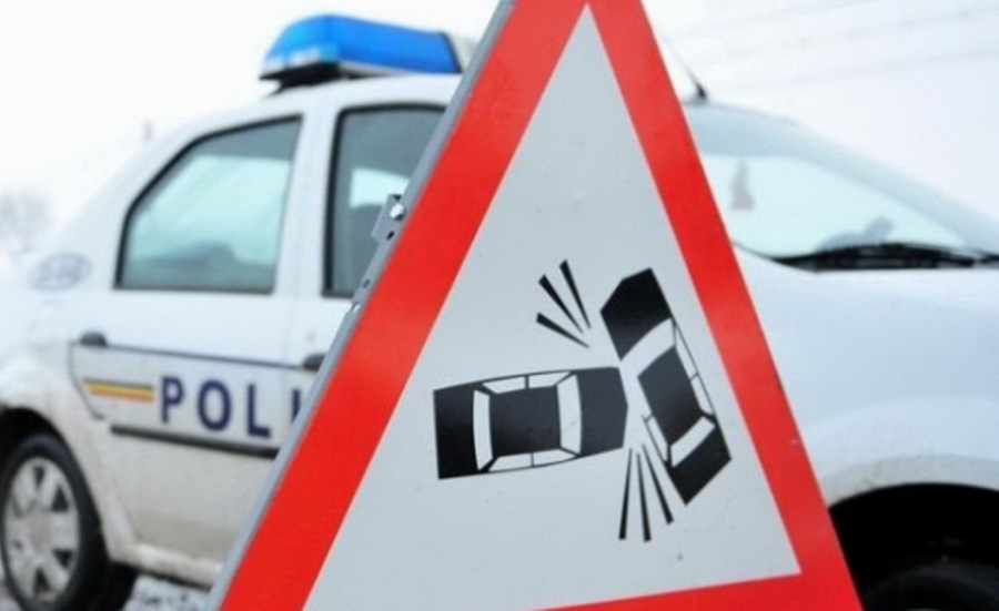 Accident rutier la Constanța, între două mașini conduse de femei. Una dintre șoferițe era băută! - acc-1712417927.jpg
