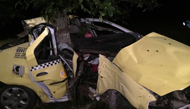 GRAV ACCIDENT RUTIER, la Constanța. Un taximetrist și-a pierdut viața - acc1-1503643450.jpg