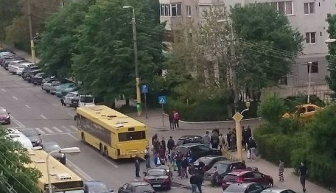 Accidente rutiere și trafic îngreunat, la Constanța / RATC ia măsuri! - acc1461417433-1517992317.jpg