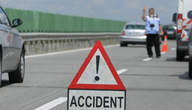 ATENȚIE ȘOFERI! Trafic oprit pe Autostrada A2 - acc2-1533969451.jpg