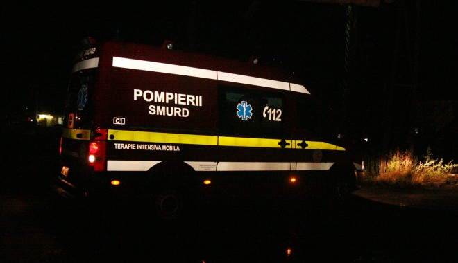 S-a răsturnat cu mașina pe marginea drumului - acciden22-1384764214.jpg
