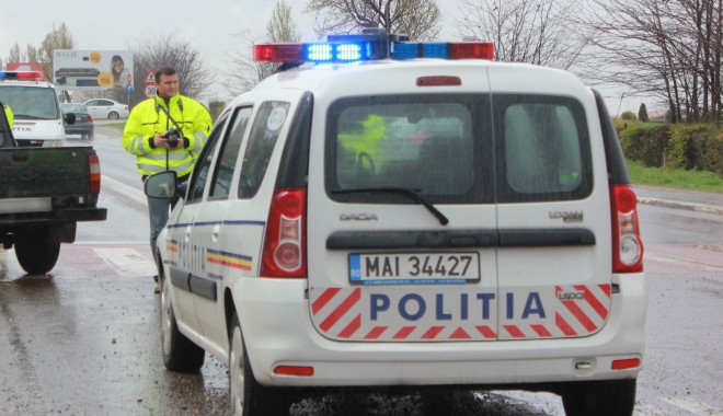 Accident rutier la Eforie. Trei persoane rănite! - accident-1370507598.jpg