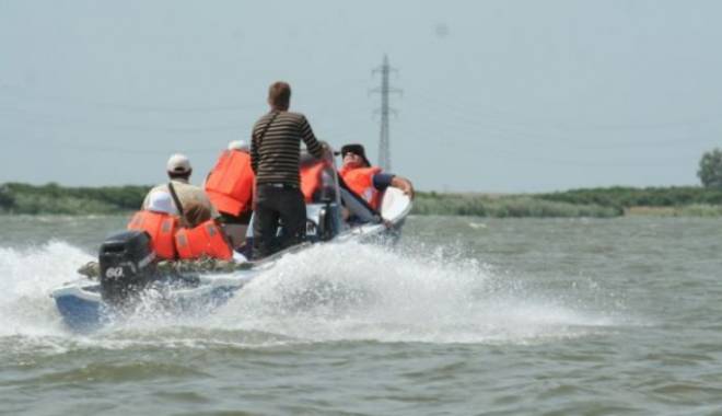Accident nautic pe lacul Snagov: O persoană este dată dispărută - accident-1434268003.jpg