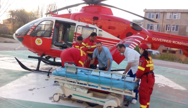 O fetiță A FOST CĂLCATĂ DE UN TRACTOR în Ciocârlia de Sus - accident-1460477568.jpg