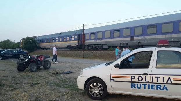 ACCIDENT TERIBIL. Un biciclist, SPULBERAT de tren - accident-1470561518.jpg