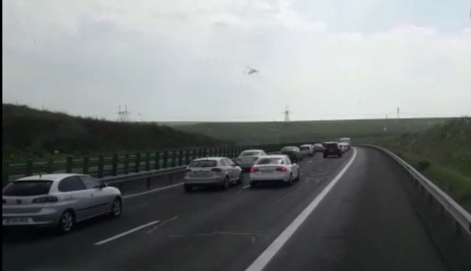 VIDEO / Accident grav pe Autostrada Soarelui. O autorulotă s-a răsturnat - accident-1625125450.jpg