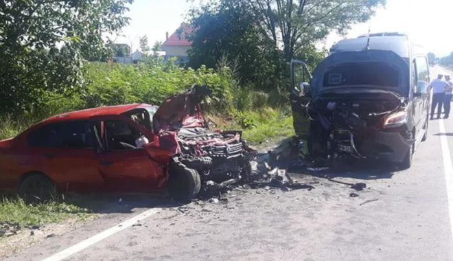 Peste 1.000 de români au murit și 2.258 au fost răniți grav în accidente rutiere în 2022