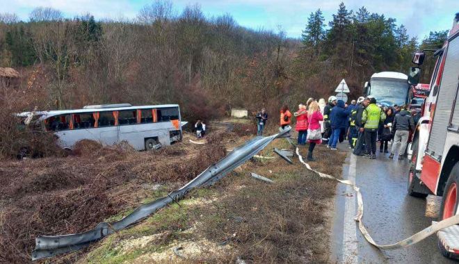 UPDATE MAE: Doi șoferi români au fost răniți în accidentul din Bulgaria