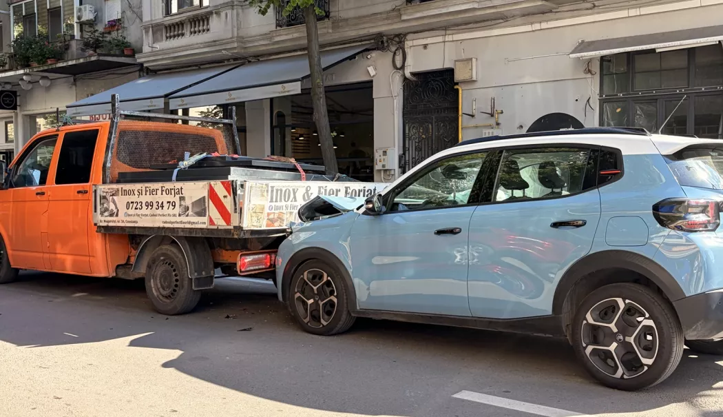 Tamponare în centrul Constanței. Trafic îngreunat pe bulevardul Tomis - accident-1781792112.webp
