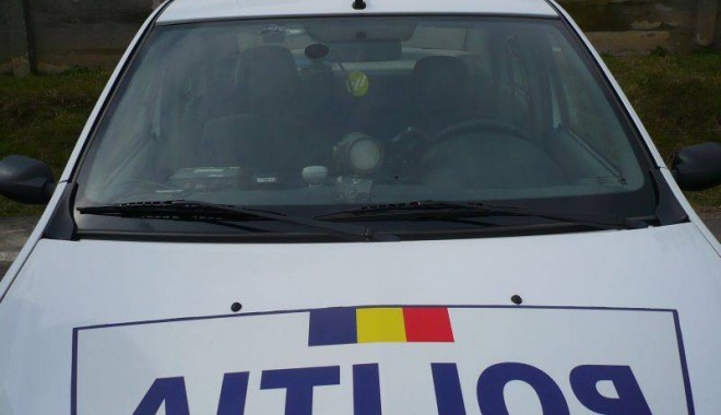 Accident rutier în zona Far - accident1-1334957067.jpg