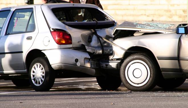 Anunțul zilei de la ASF pentru șoferii care își repară mașina pe RCA - accident1-1455098668.jpg