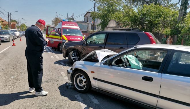 Accident rutier la intrare în Valu lui Traian - accident1-1651398327.jpg