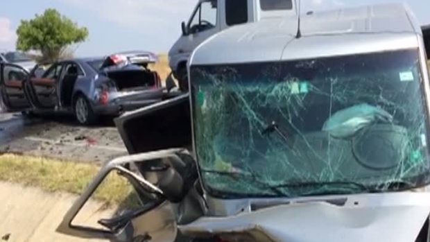 Accident cumplit provocat de un șofer teribilist. Bărbatul a fugit de la fața locului - accident16220200-1502981545.jpg