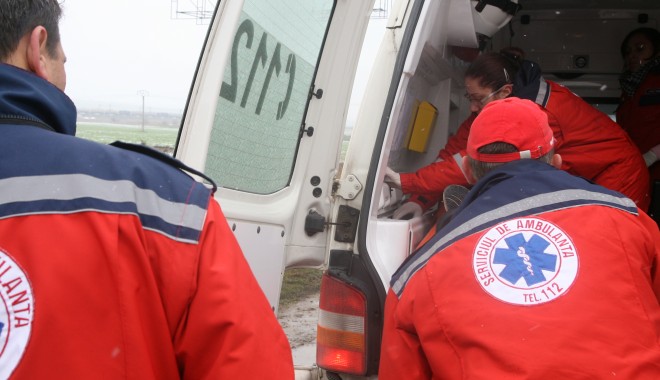 Accident rutier soldat cu două victime la Medgidia - accident2-1333437234.jpg