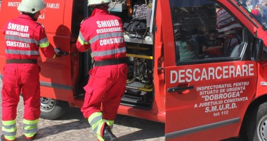 Trei tineri au murit după ce au intrat cu mașina într-un copac - accident21352020770-1355815563.jpg