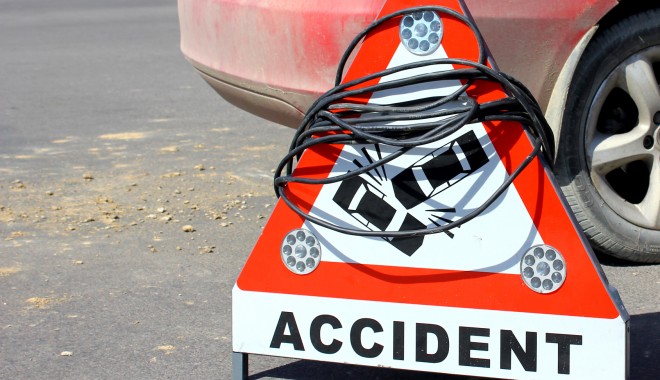 Coliziune pe strada Unirii din Constanța. O victimă - accident333-1408350426.jpg