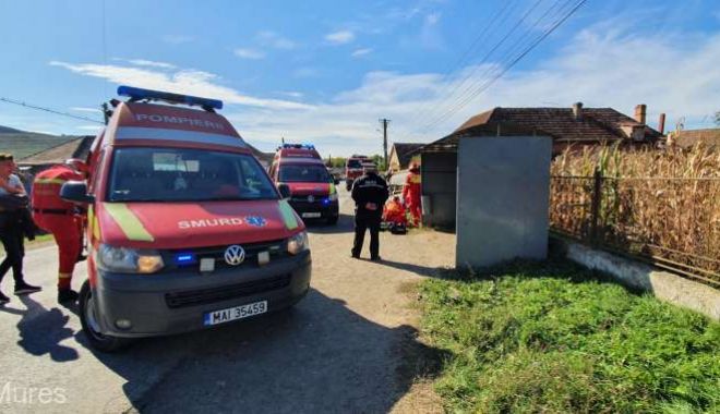 Accident pe DJ 152A: O persoană decedată, alte trei rănite - accident4jpg-1633867714.jpg
