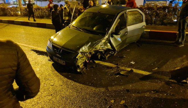 Accident grav în Constanța. Un bărbat a fost rănit - accident7-1635786061.jpg
