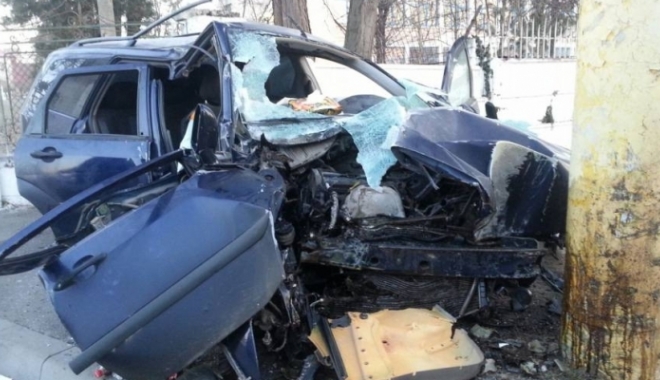 UPDATE. GRAV ACCIDENT RUTIER LA CONSTANȚA. O persoană a murit pe loc, iar alte două au fost rănite - accident98530900-1482051353.jpg