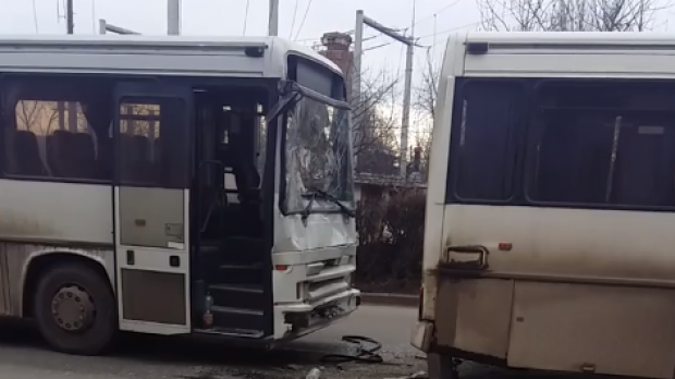 ACCIDENT GRAV! Trei autobuze au fost implicate, patru victime - accidentautobuze12472x3403406430-1521058450.jpg